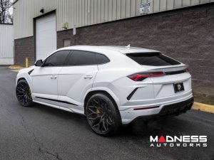 Lamborghini Urus Custom Wheels - S17-01 by Vossen - Gloss Black Lamborghini Urus Custom Wheels - S17-01 by Vossen - Gloss Black